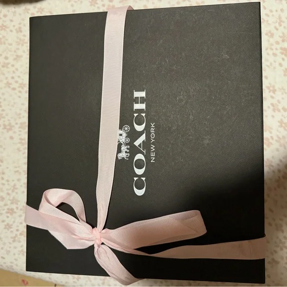 Coach Studio Baguette Bag - Picture 8 of 8